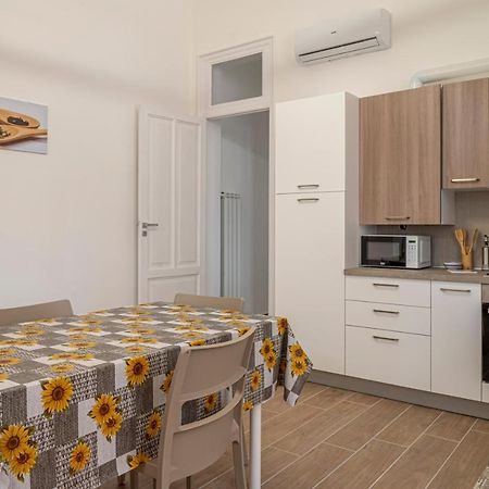 Le Case Di Franca Trapani Buitenkant foto