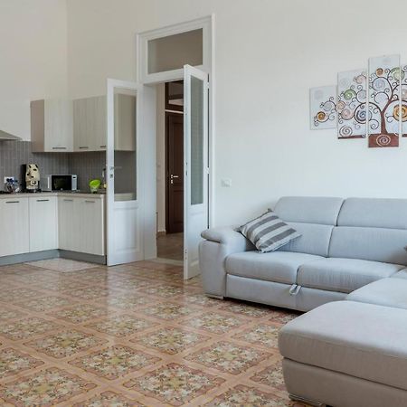 Le Case Di Franca Trapani Buitenkant foto