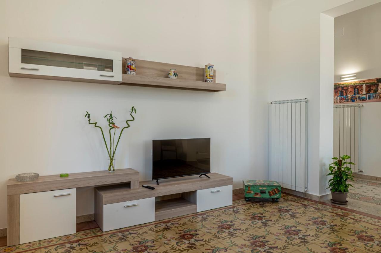 Le Case Di Franca Trapani Buitenkant foto