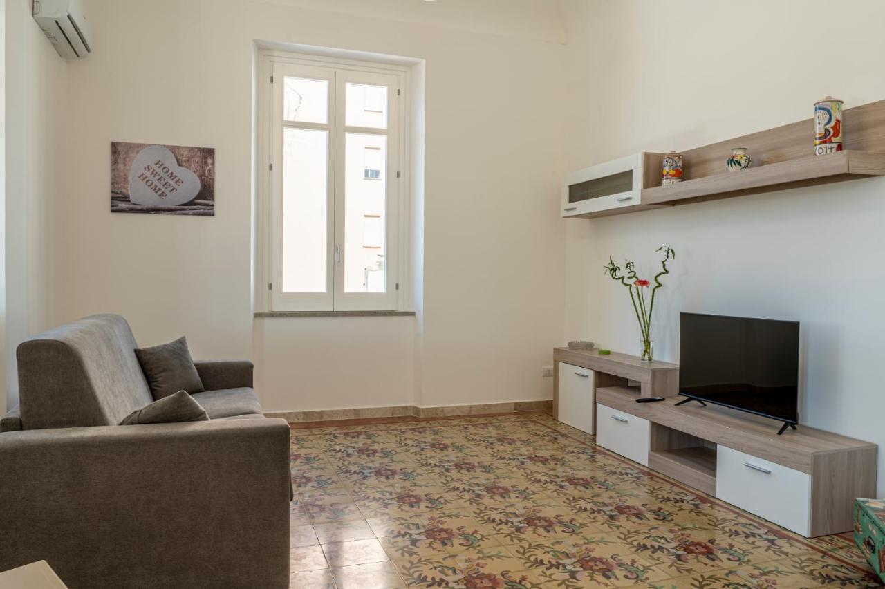 Le Case Di Franca Trapani Buitenkant foto