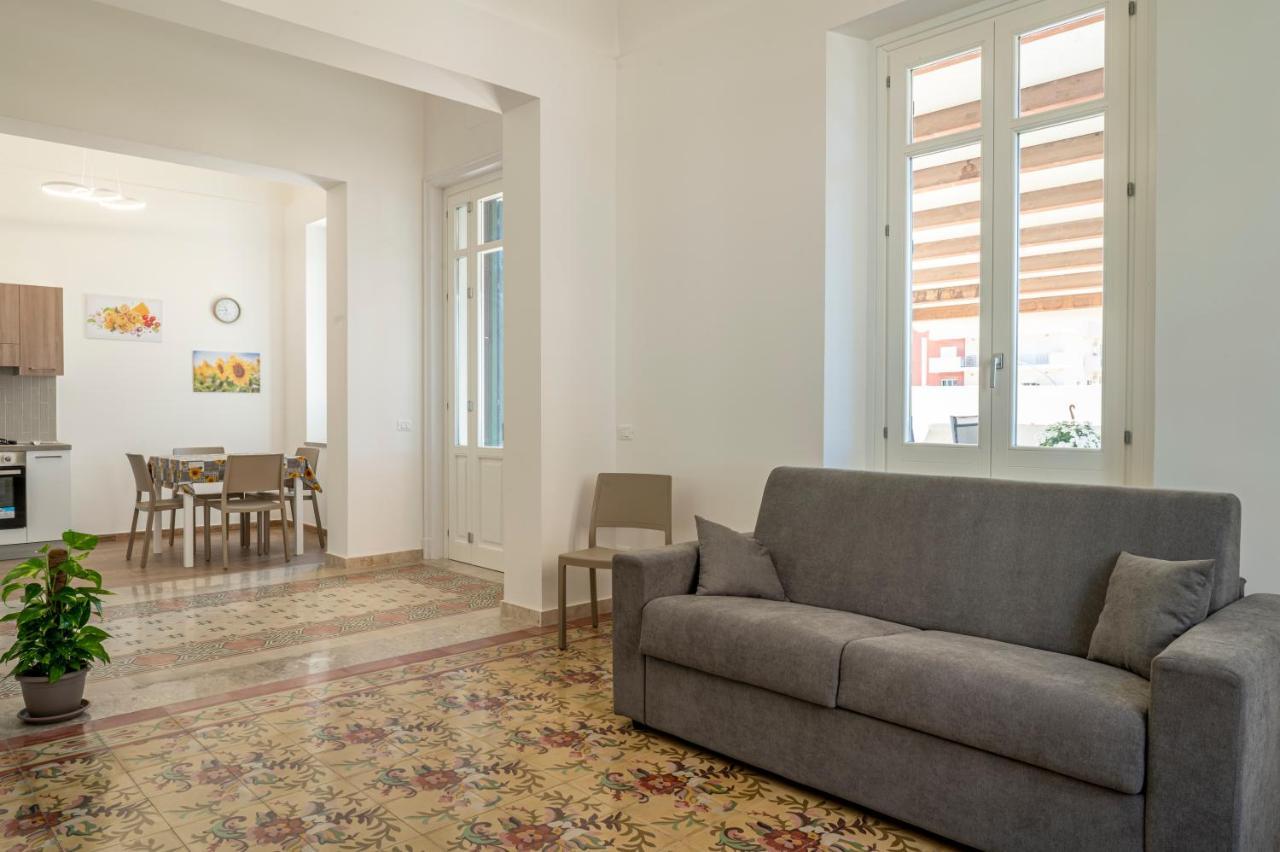 Le Case Di Franca Trapani Buitenkant foto